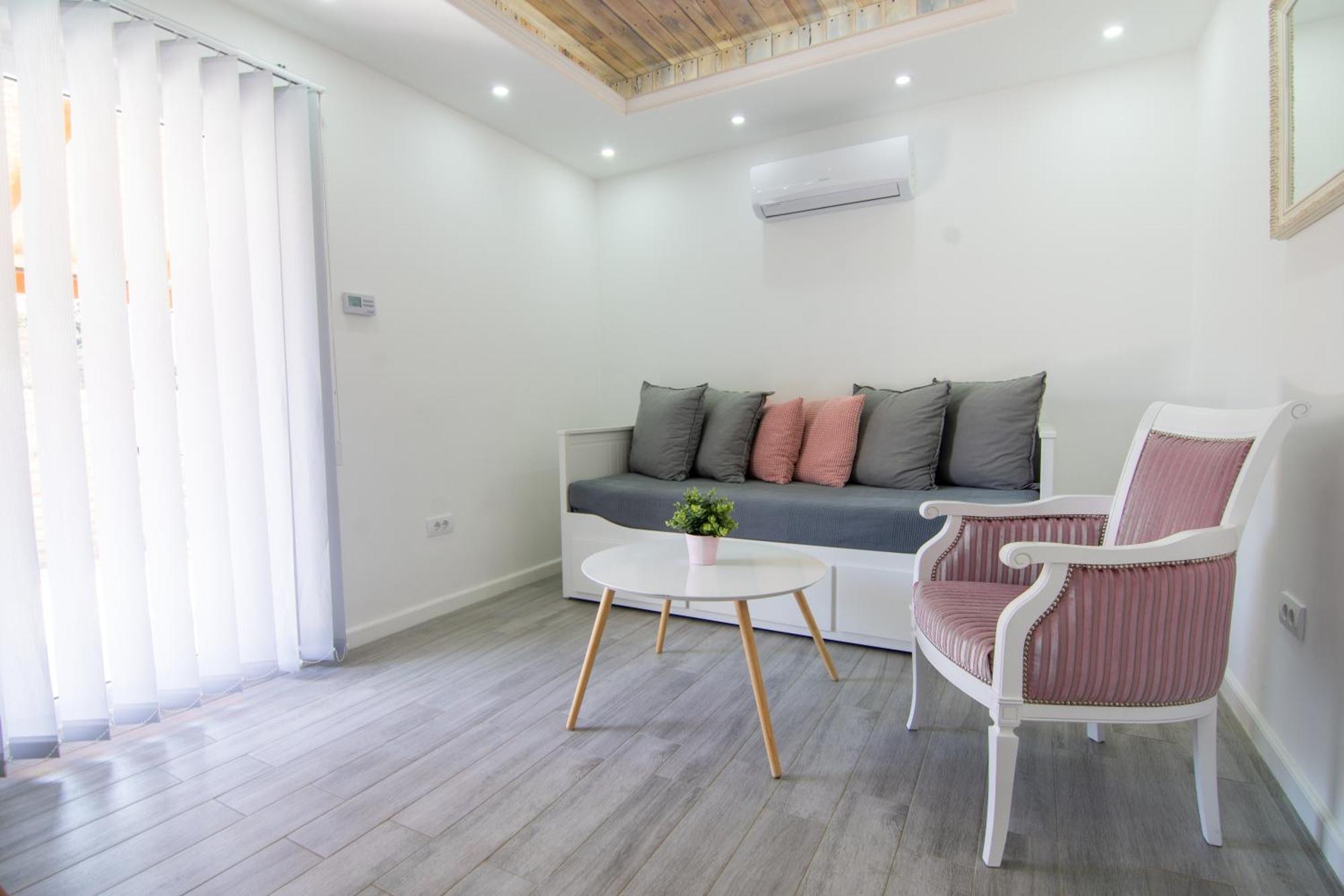Gardenlux Vrdnik Apartment ภายนอก รูปภาพ